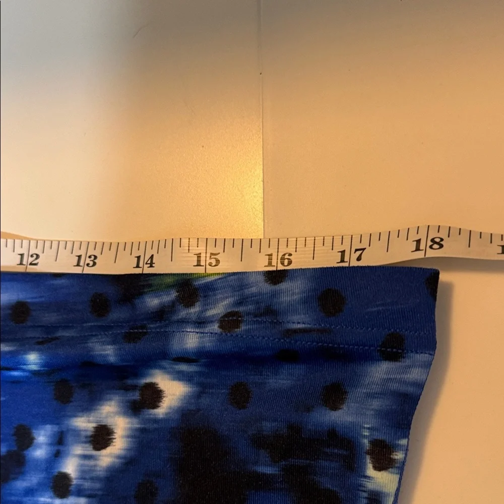 Lululemon Athletica Blue and Green Patterned Tank Top
